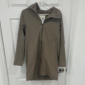 Aritzia Babaton Frontier Rain Jacket Taupe Hooded waterproof Coat